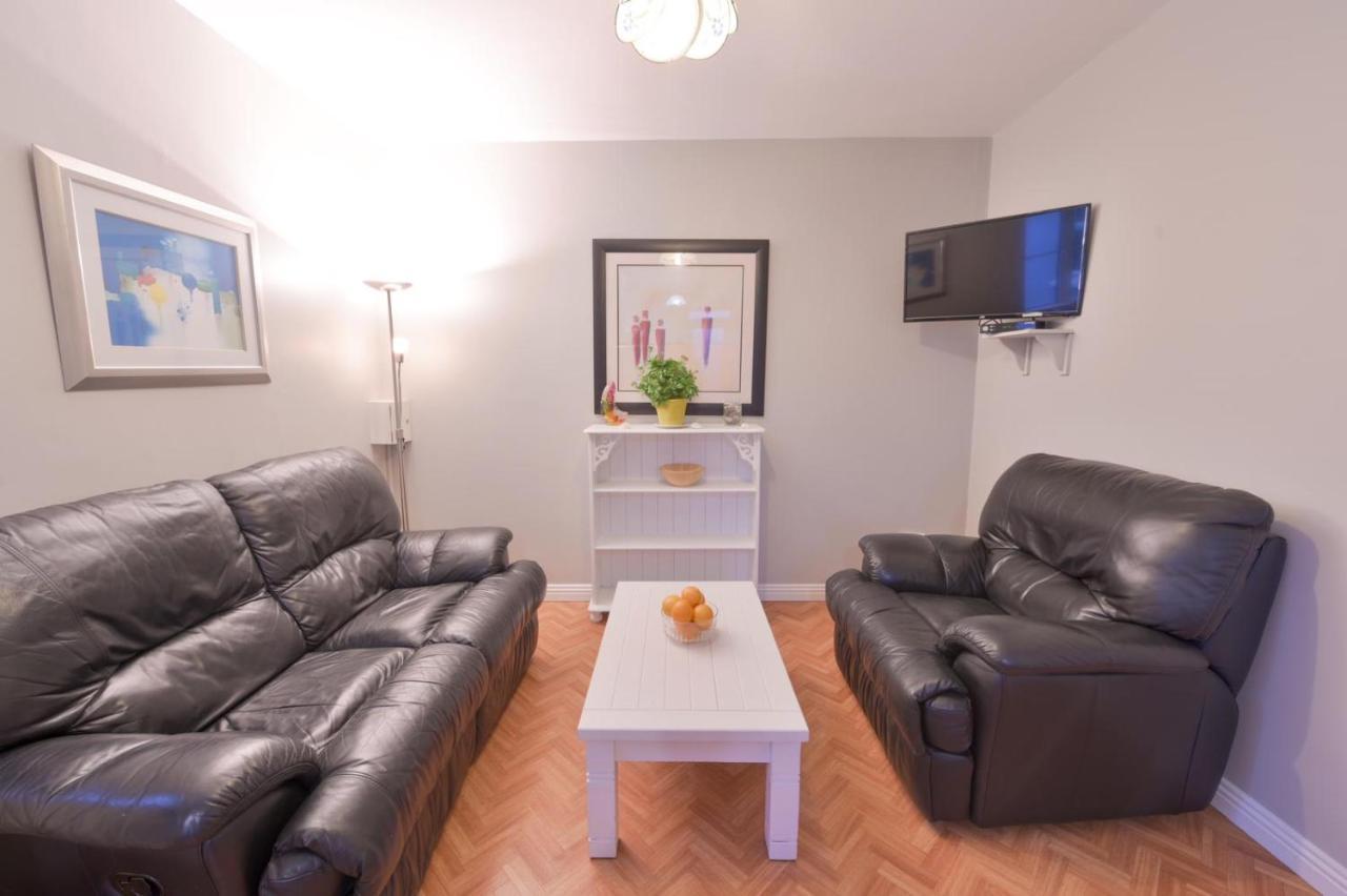 להינץ' Ocean Breeze Apartment מראה חיצוני תמונה